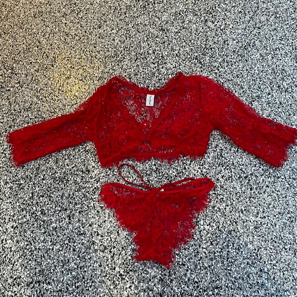 💖 Elegant Moments Red Lace Shrug & Panty Set Sc S - Picture 1 of 6